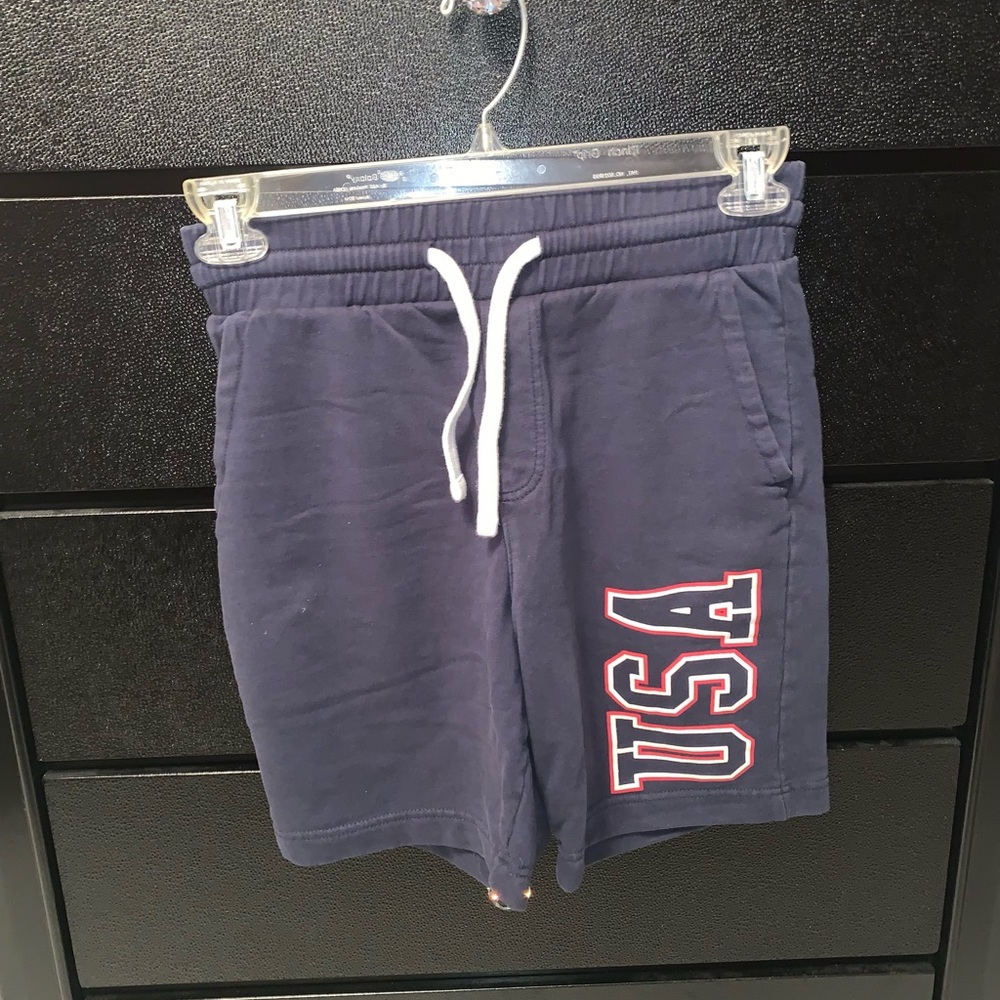 H&M Navy blue, red and white shorts